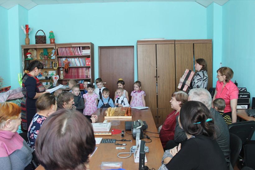 Выступление детской группы перед членами Купинской МО ВОС