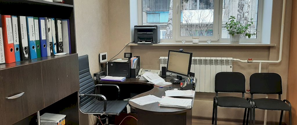 Обновлённая приёмная председателя МО ВОС с новой мебелью и офисным оборудованием