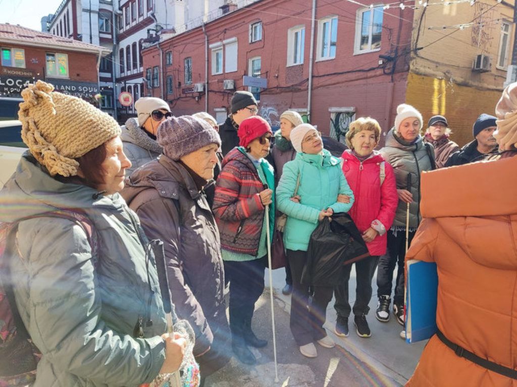 Участники экскурсии 2