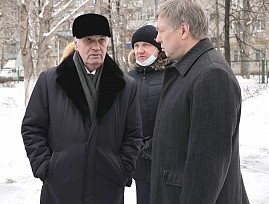 Председатель Ульяновской региональной организации ВОС А. М. Орисенко провёл рабочую встречу с губернатором Ульяновской области А. Ю. Русских