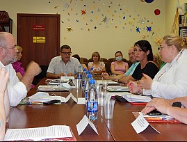 Кировская региональная организация ВОС организовала круглый стол на тему «Формирование доступной среды в Кировской области для инвалидов и других маломобильных групп населения»