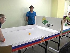 В Карачаево-Черкесской региональной организации ВОС состоялась первая в Республике презентация игры в теннис для незрячих «Шоудаун»