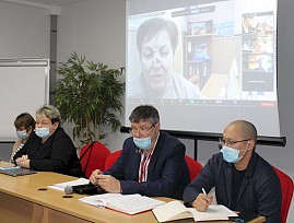В Ханты-Мансийской региональной организации ВОС состоялся Межрегиональный форум «Тифлоинформационные технологии в помощь незрячим»