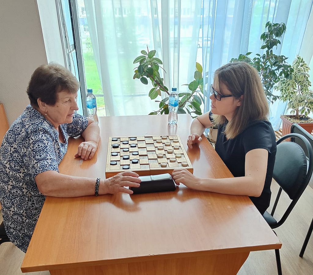 турнир по шашкам среди женщин