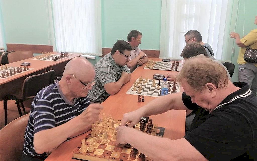 Участники соревнований в момент игры