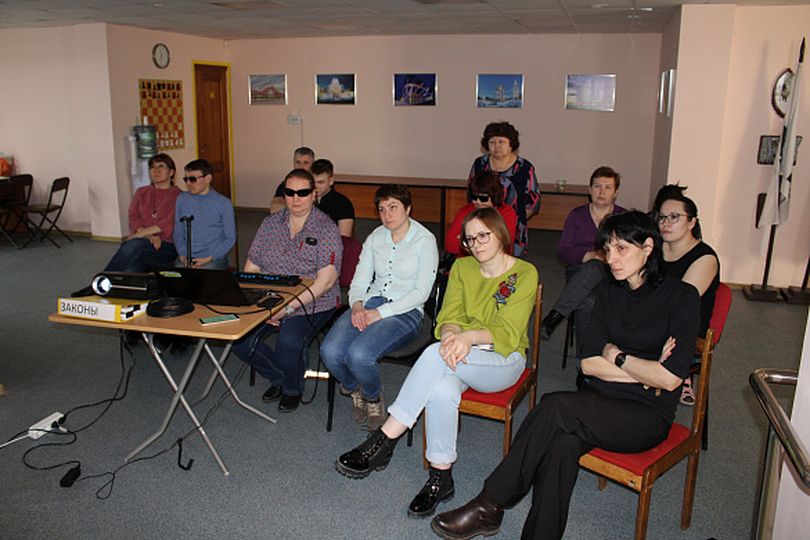 Члены Ханты-Мансийской РО ВОС на очередном мероприятии