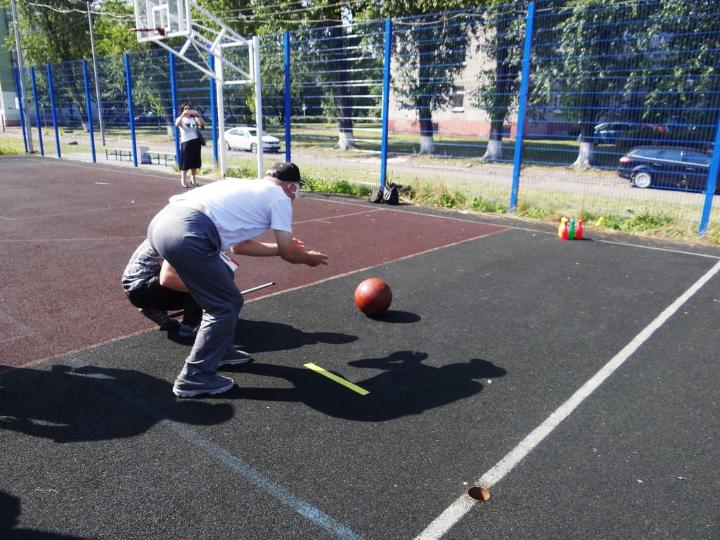 Инвалиды по зрению занимаются неадаптивными видами спорта