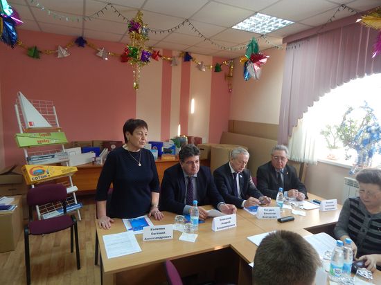 ekater mesa redonda1