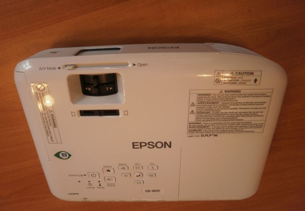 Мультимедийный проектор Epson