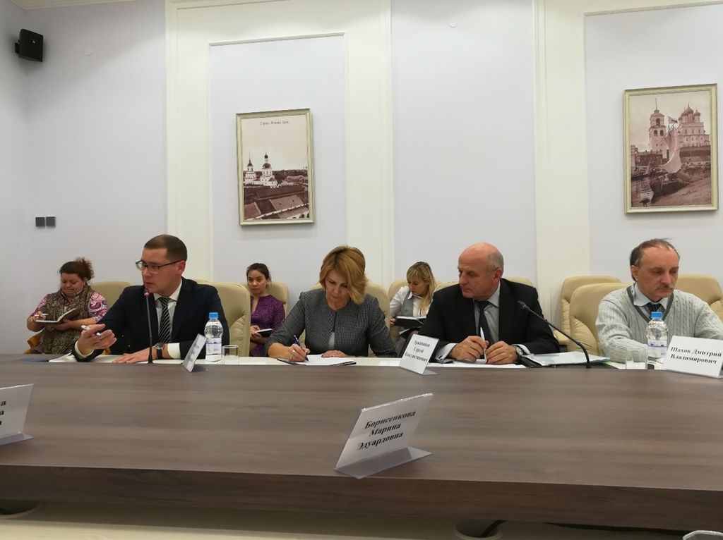 В ходе заседания круглого стола