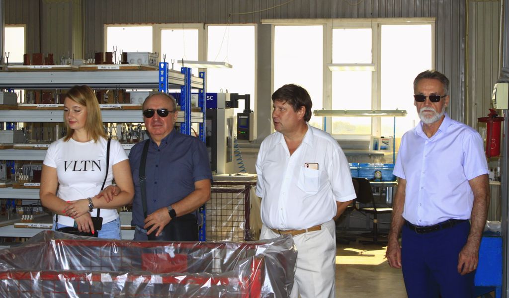 Экскурсия по цехам предприятия ВОС 