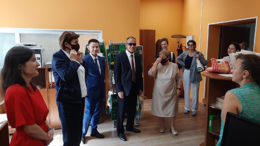 Киргизская делегация на предприятии ВОС КРИ "Контакт"