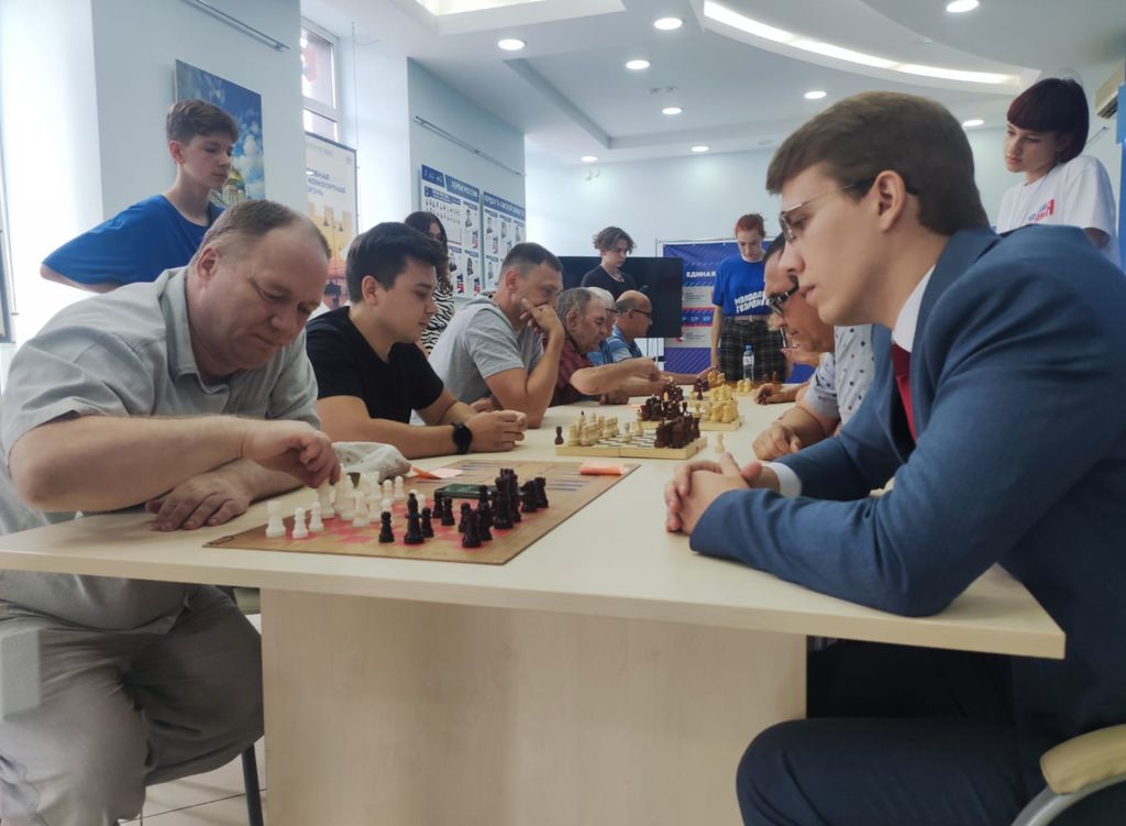 Русская партия дебют